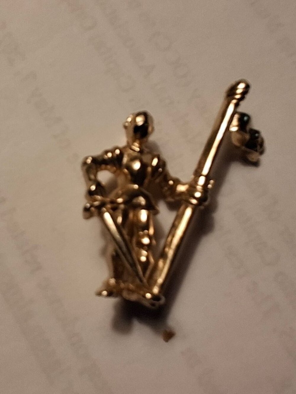 Vintage Knight in Armor Renaissance Gold Pin Brooch